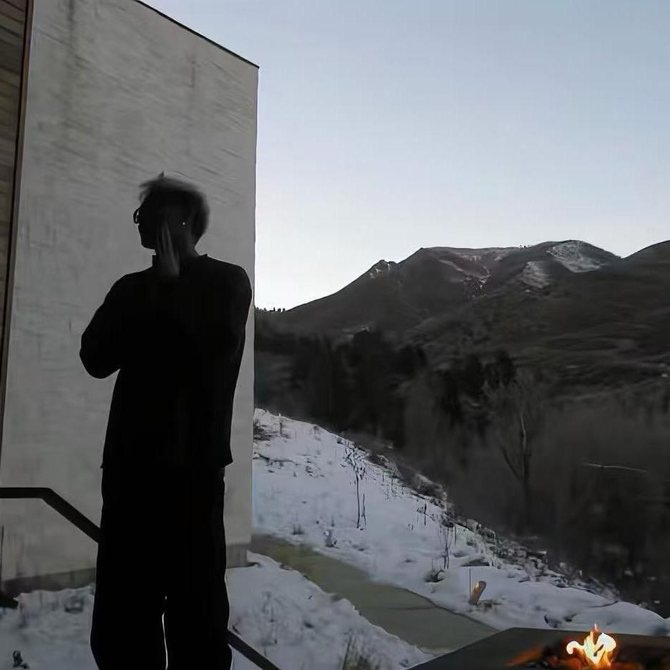 铦㠯䚾