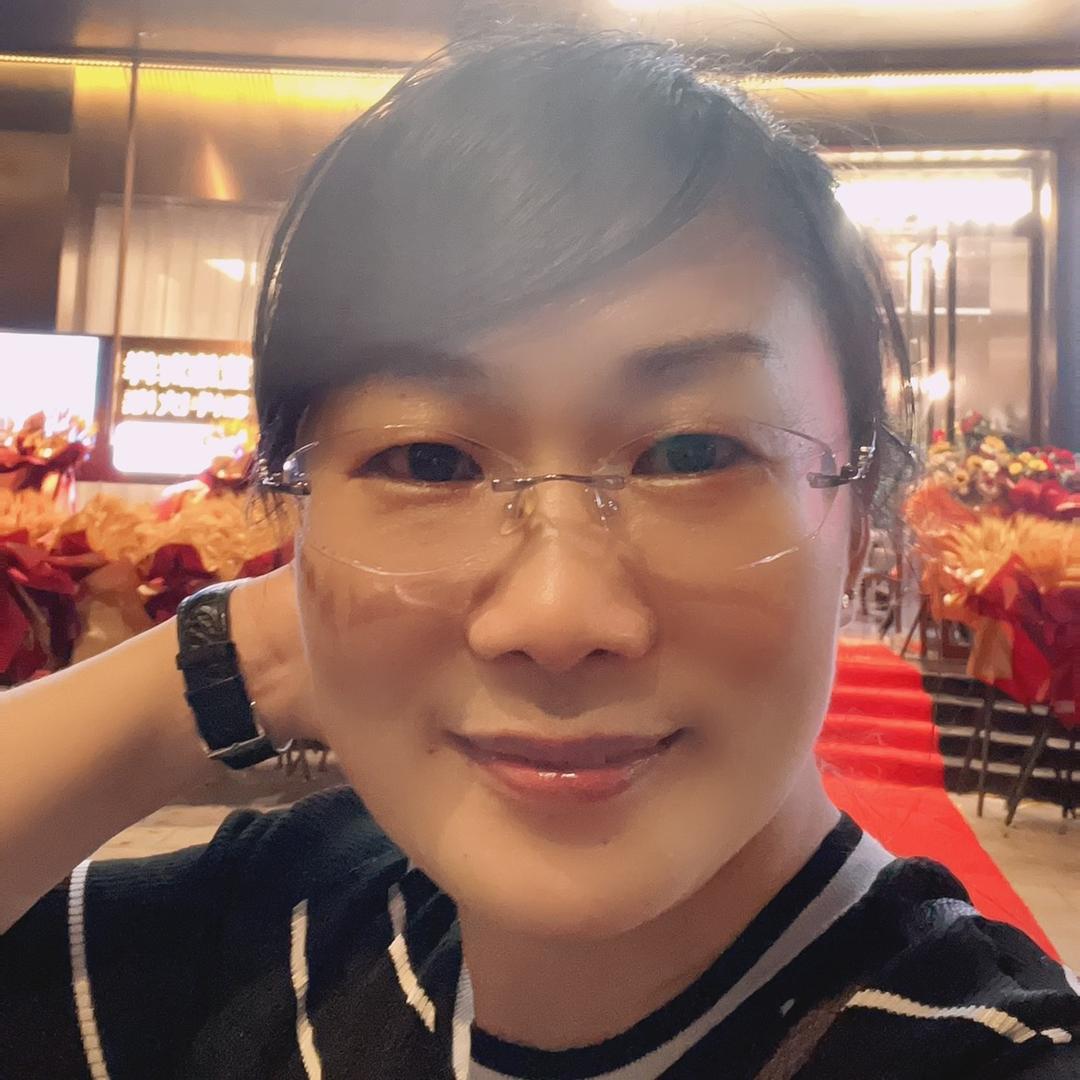 深海蓝鲸大酒店官方号