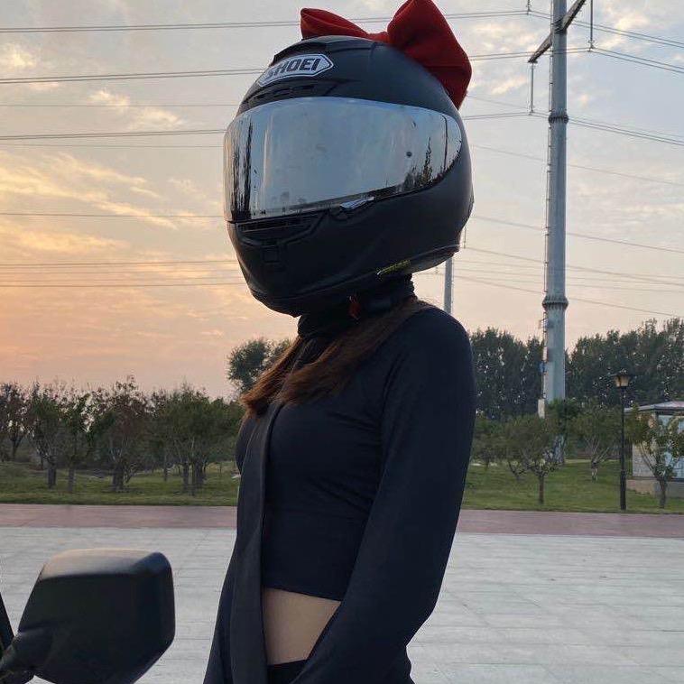 骑摩托的小护士丶