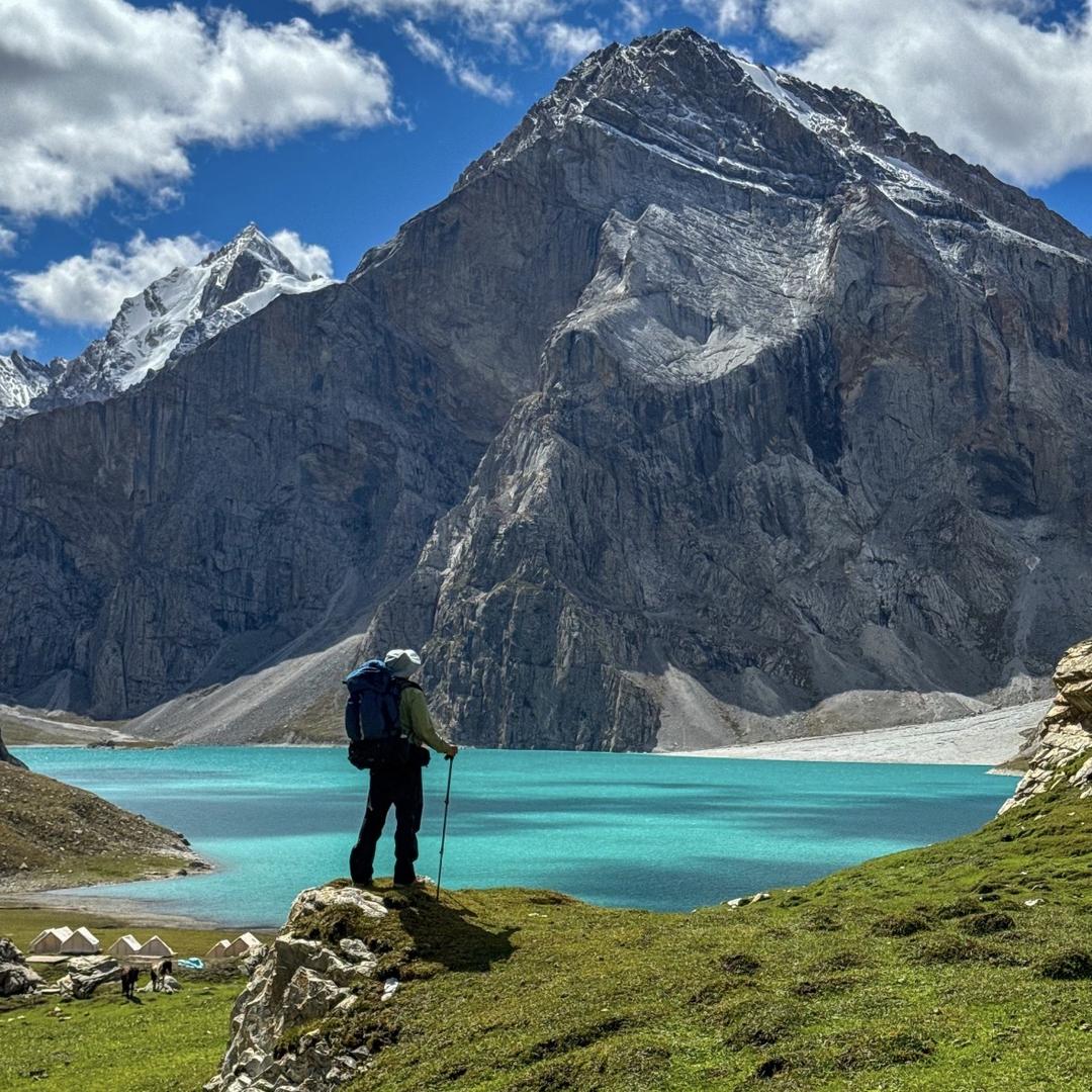 映棠图治专卖店