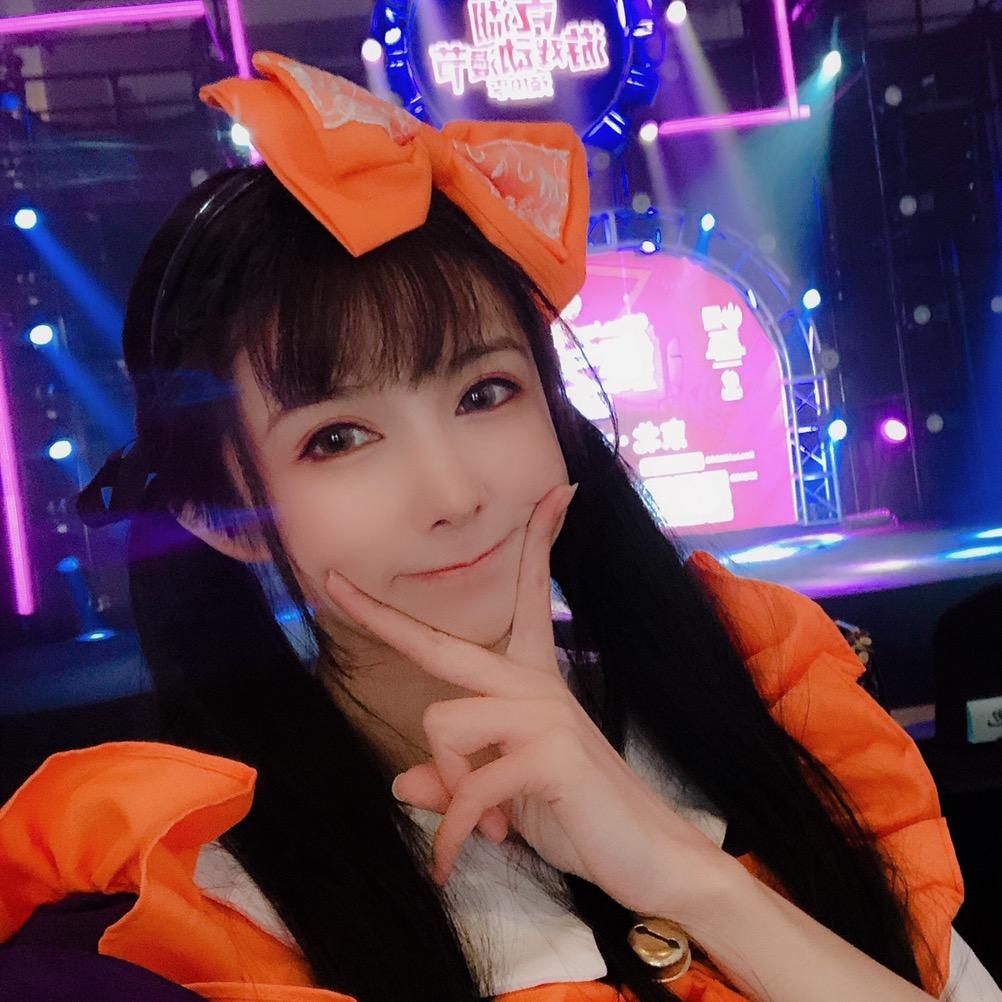 精分少女芊珞珞💗
