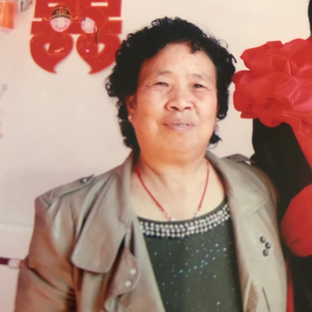 欢欢奶奶早9点10分开播