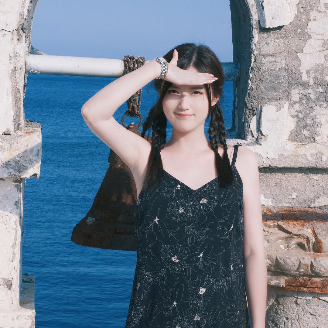 赴月