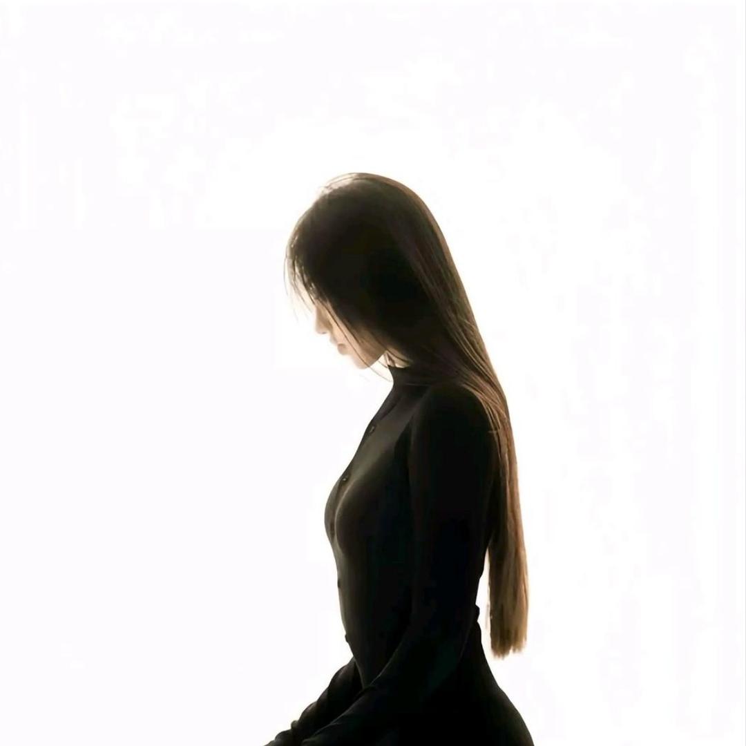 𝓝·͜･xin𖠚ᐝ