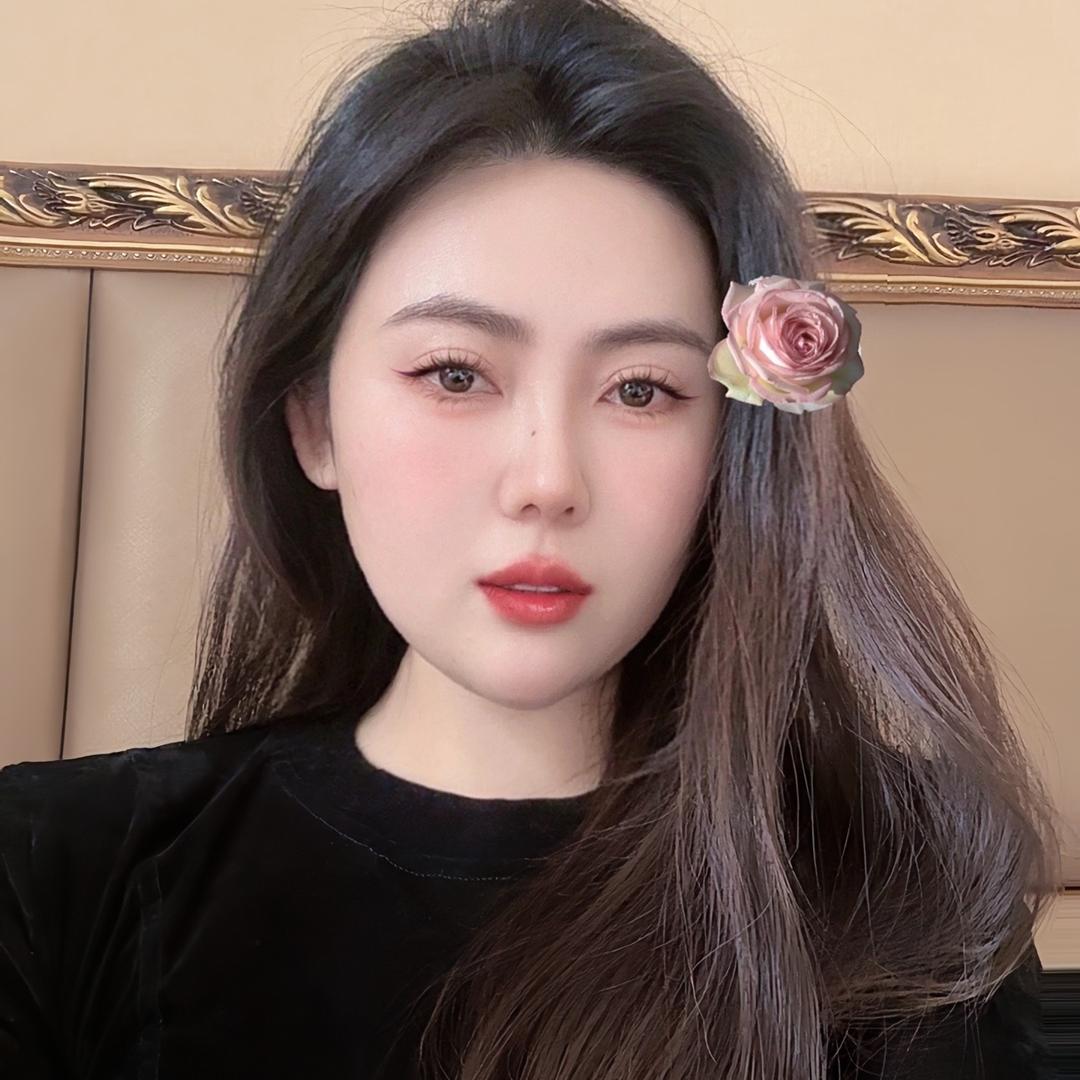 有个美甲美睫💅
