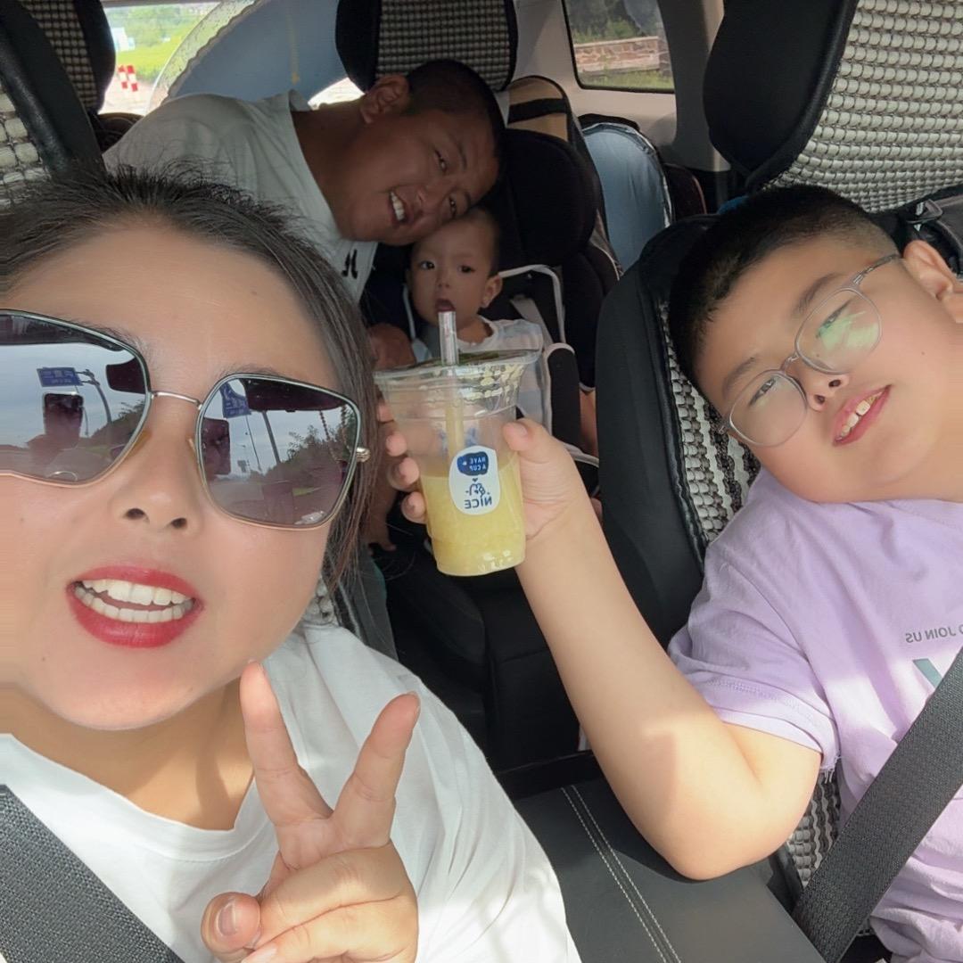 大明明-旅游服务