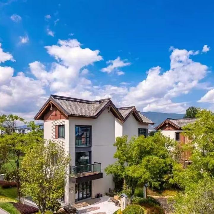 丽江诚佳房地产(小芳)