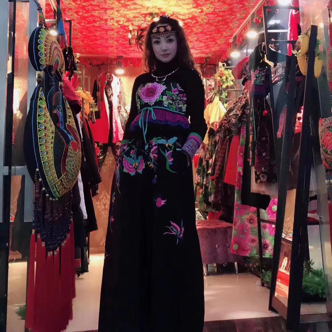 雪儿服饰店