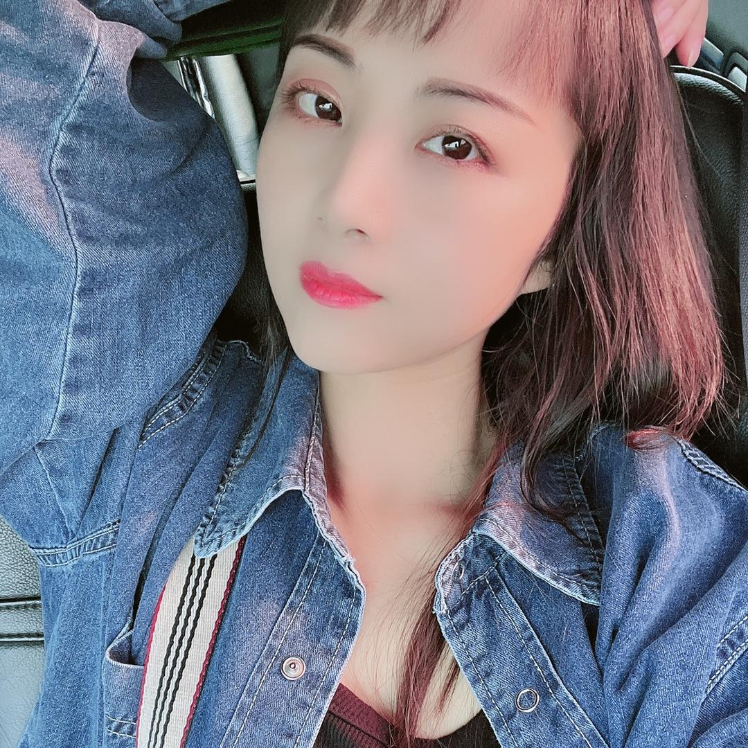 E恋女装，