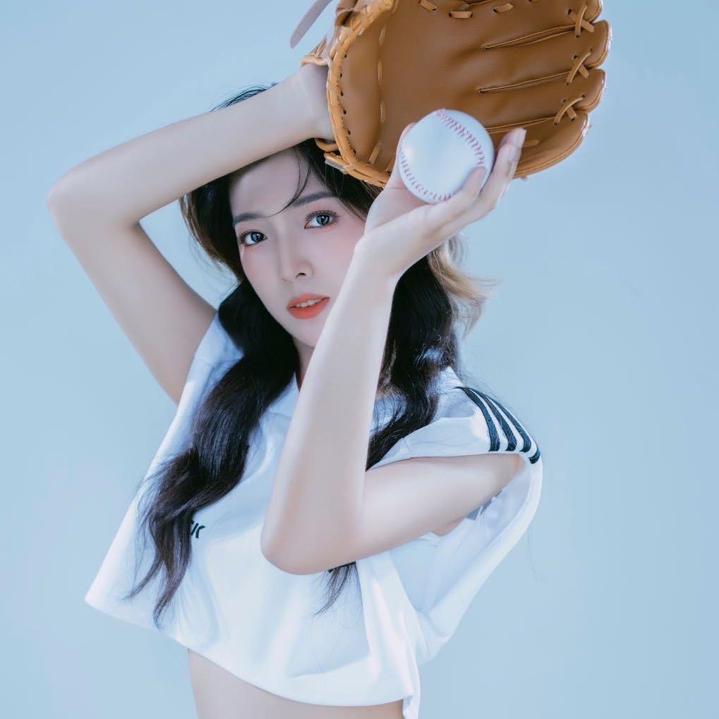 梓琳Lina