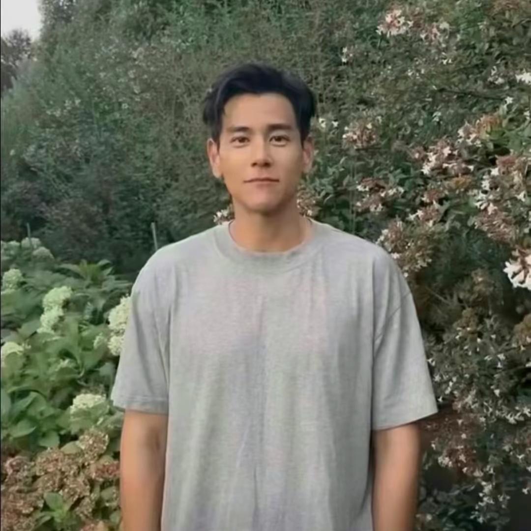 我爱上班💫