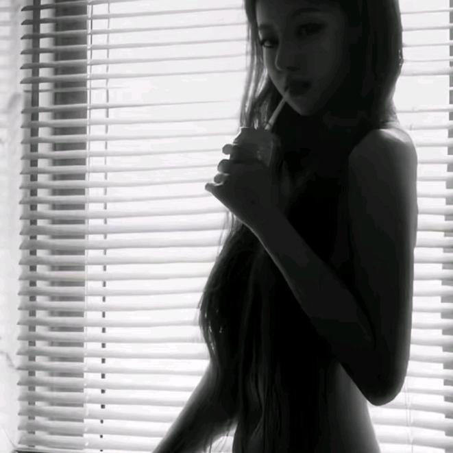 上树被猪压死了