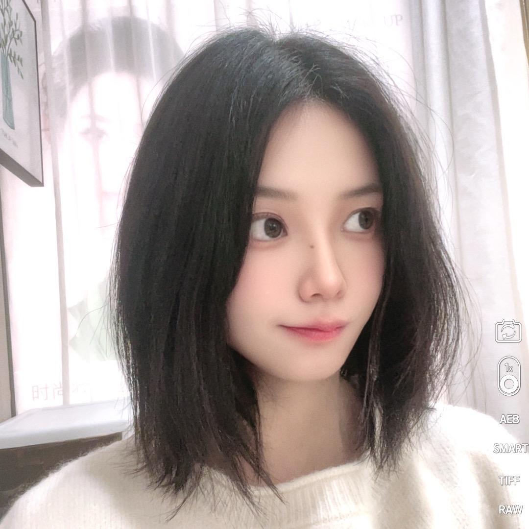 是珊珊吖