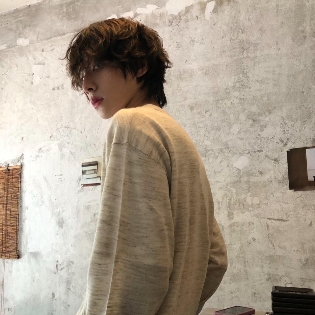 小泽.