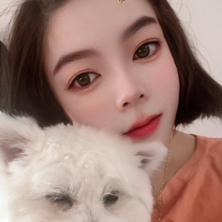 浅浅一笑🌸