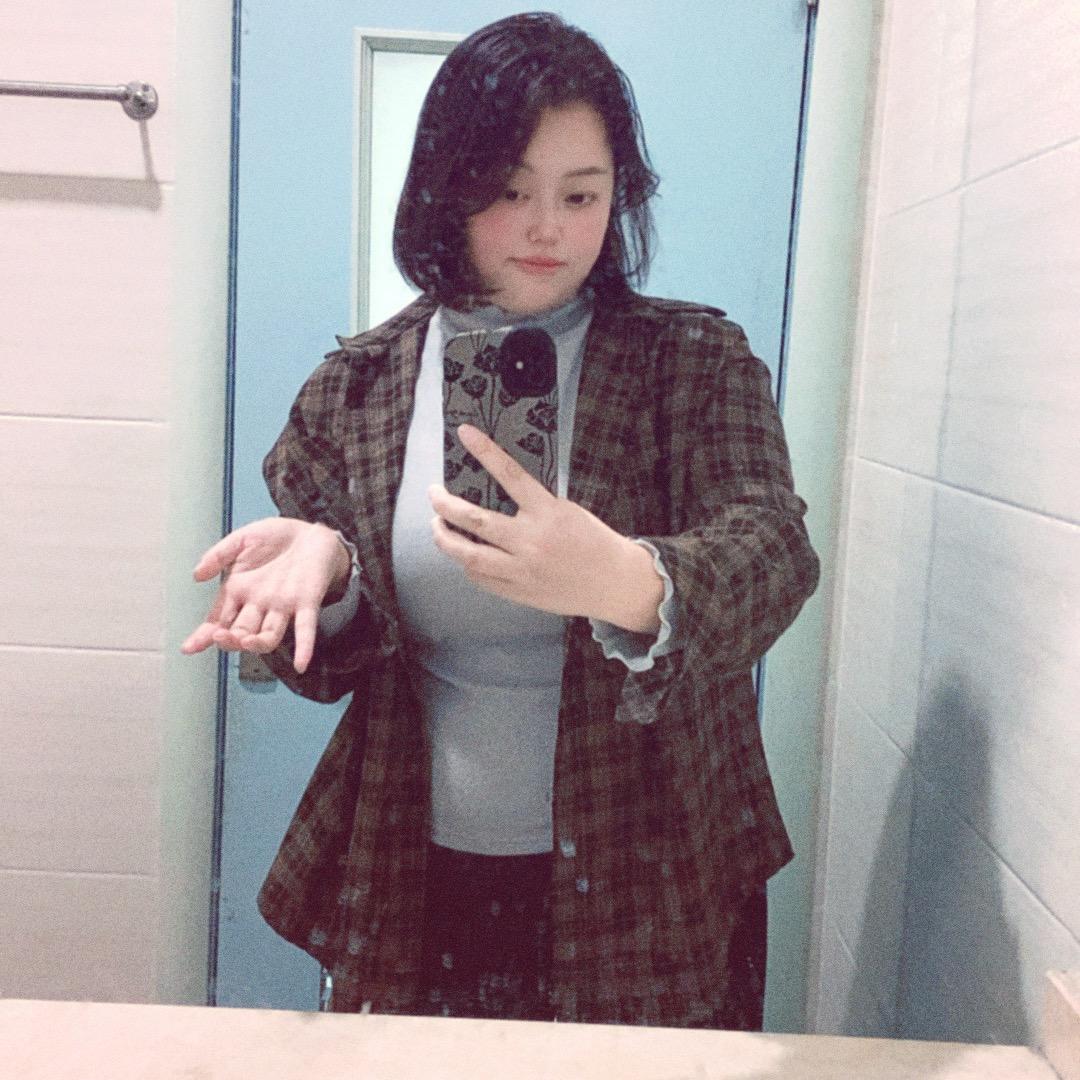 吃一个甜甜的橘子吧