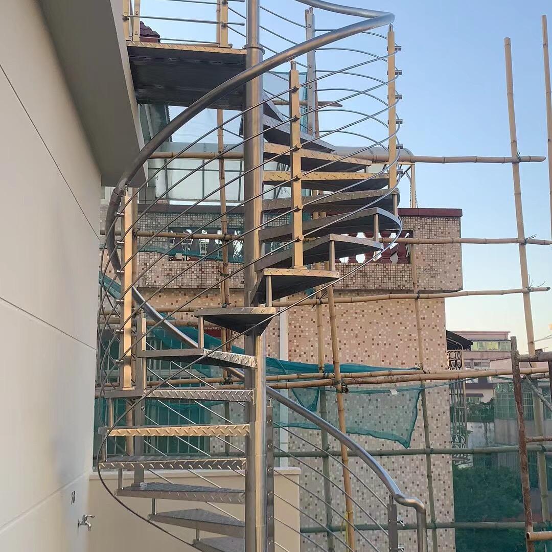 盈居楼梯厂家
