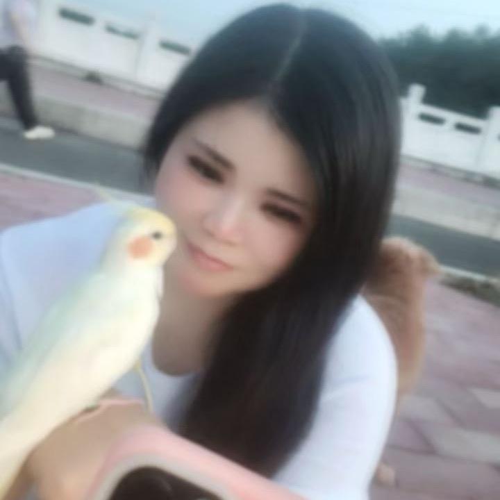 凤眼回眸定乾坤