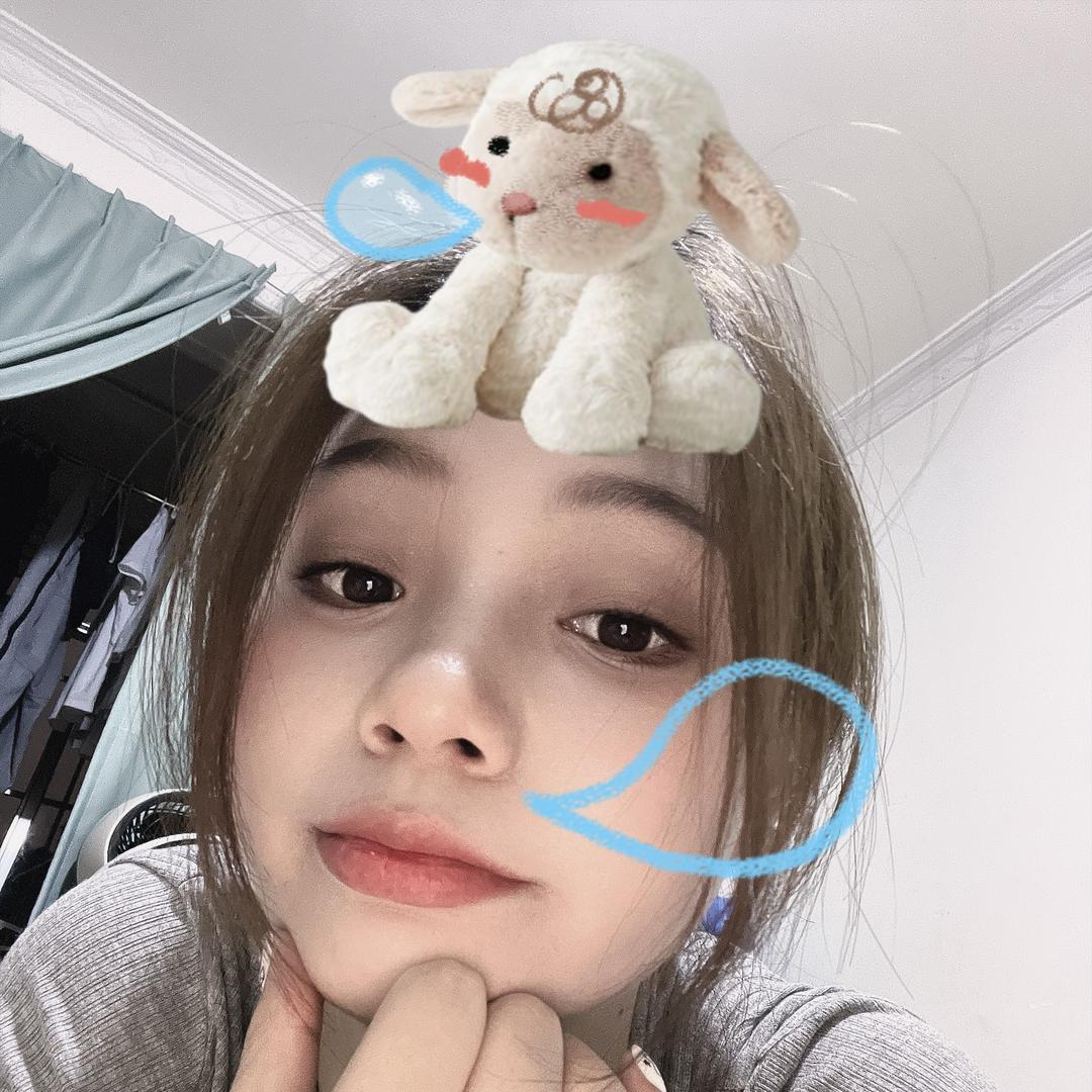 怡吖喂~(｡ì _ í｡)