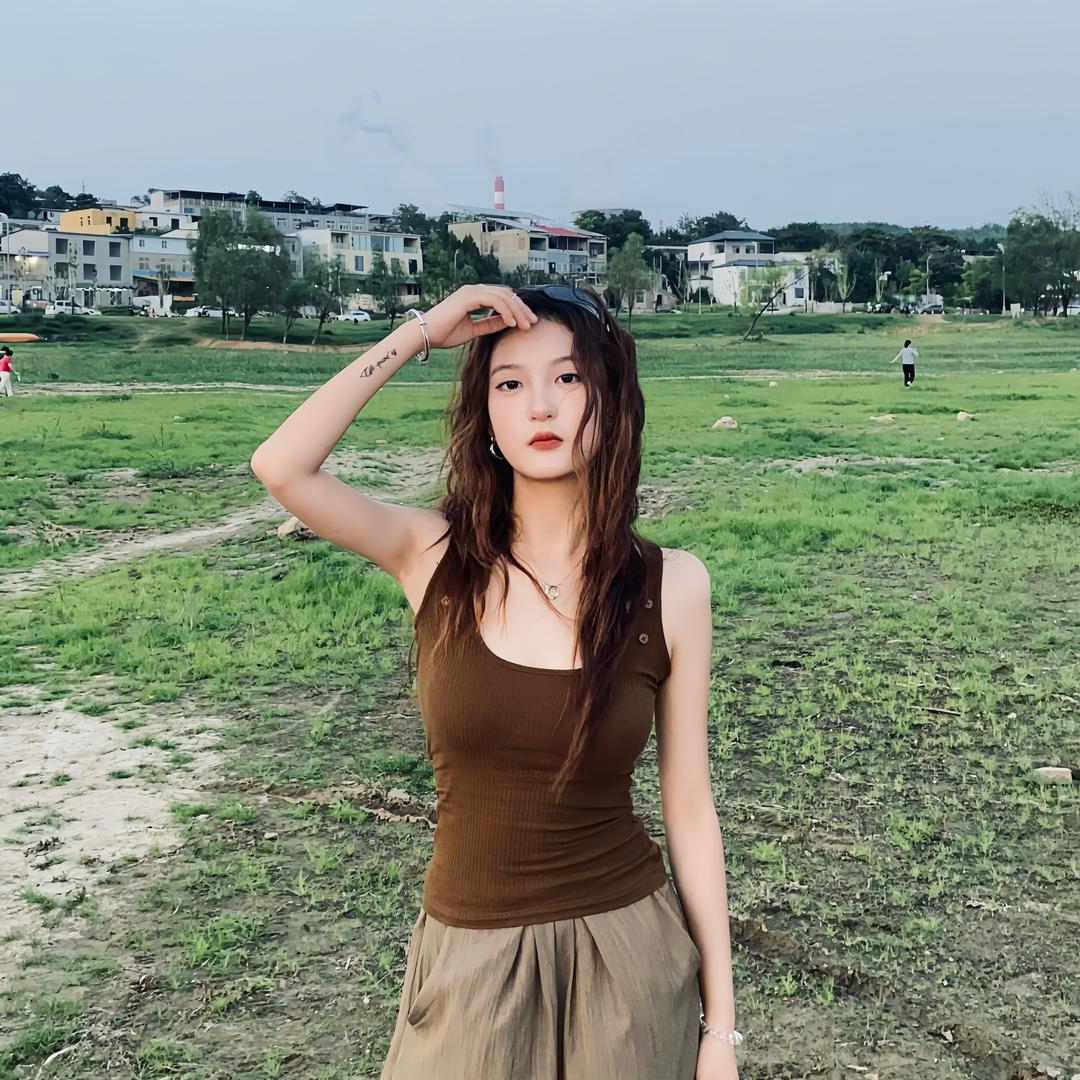 李想^