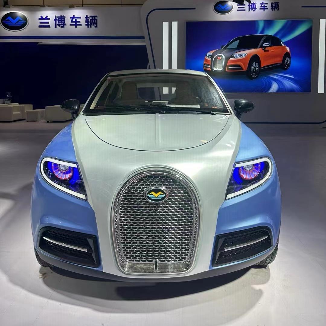 路茂新能源汽车