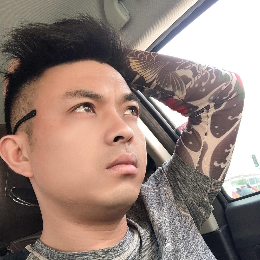 两目