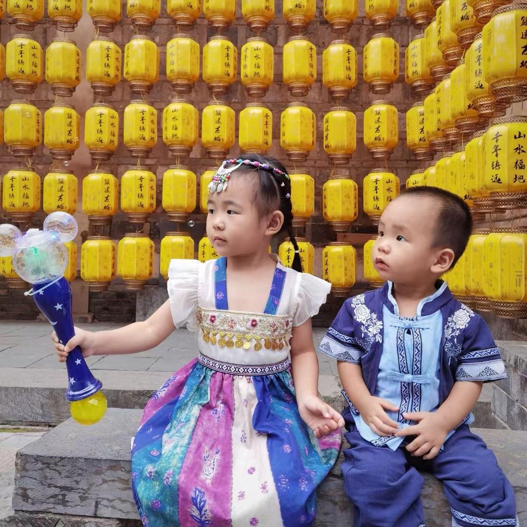 木子有汐汐果果