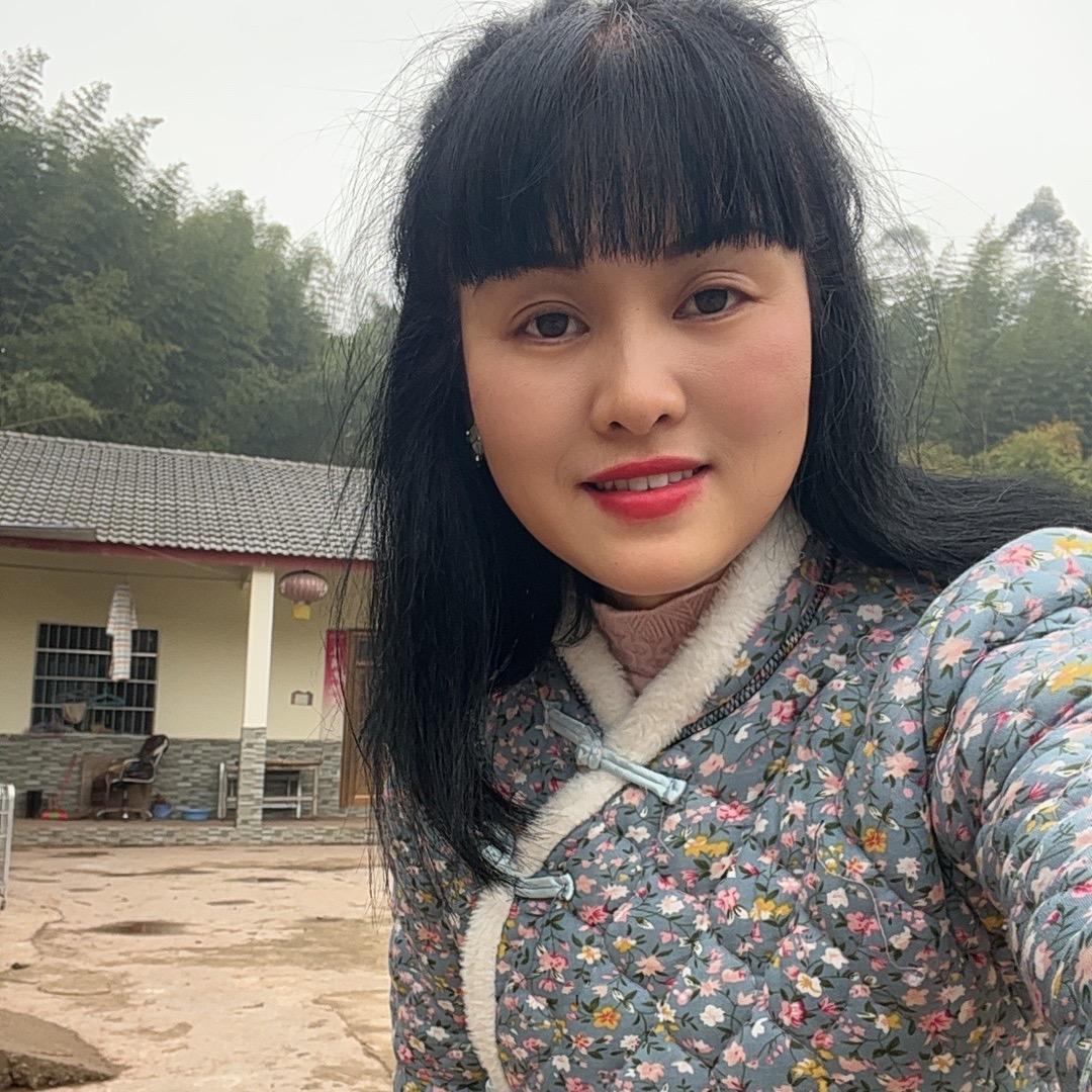 莲莲妹