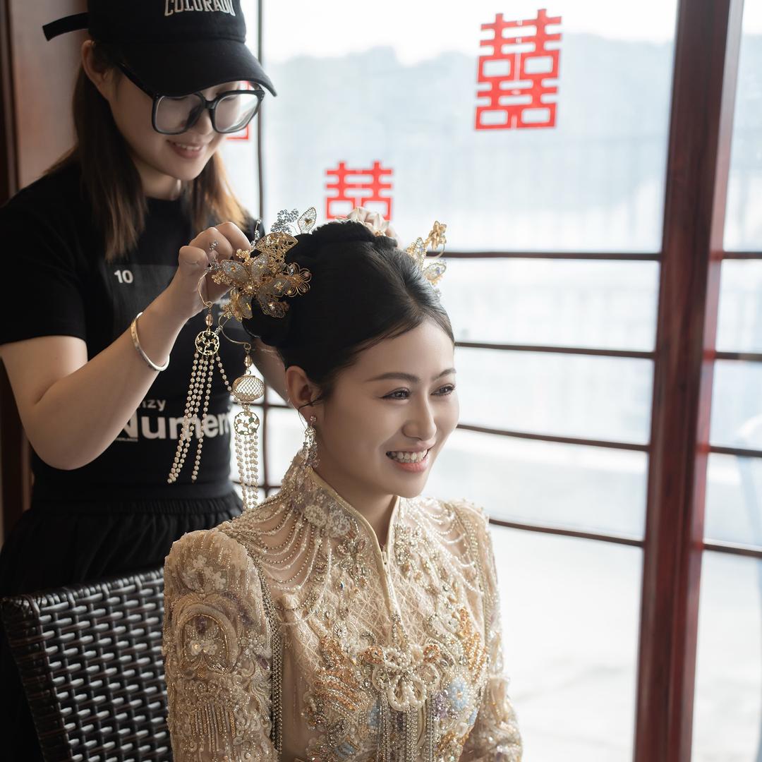 恩施壹笙化妆师甘妹儿～火火