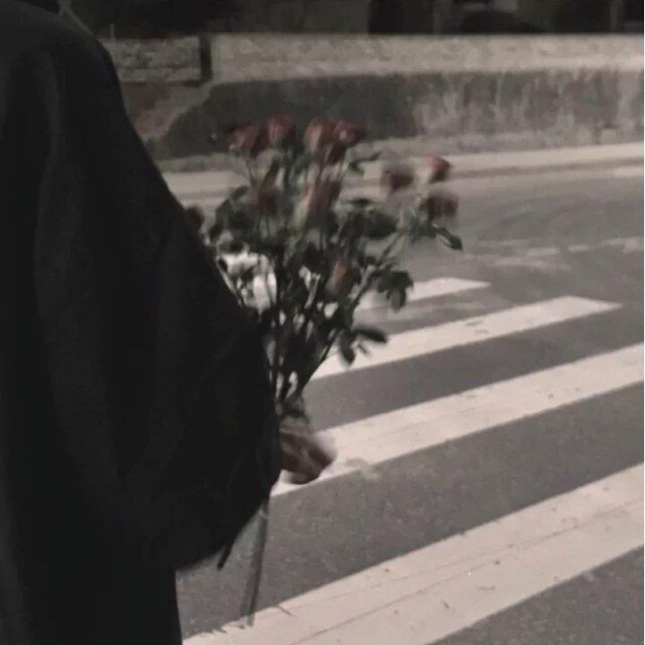 凌·
