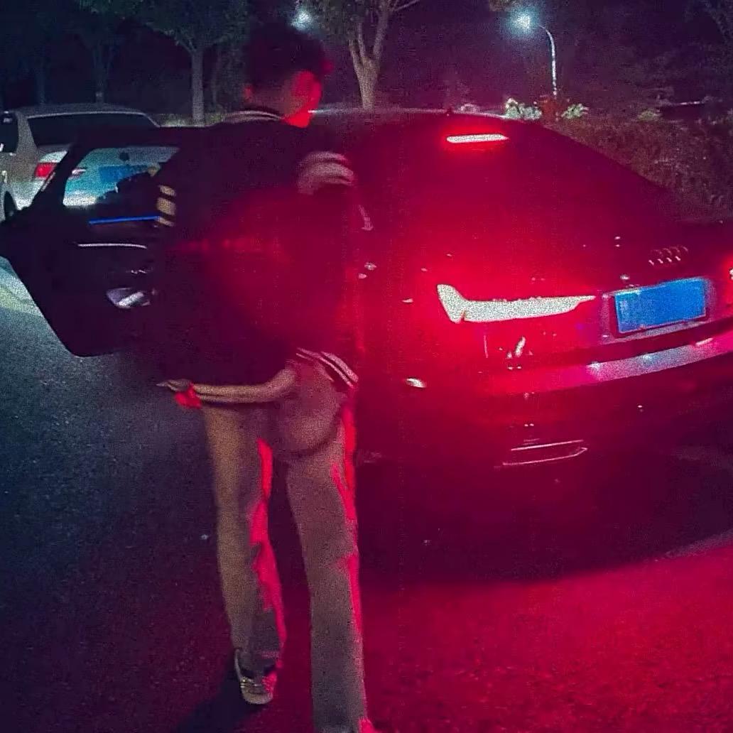 ㅤ   ︌ㅤㅤ   ︌7