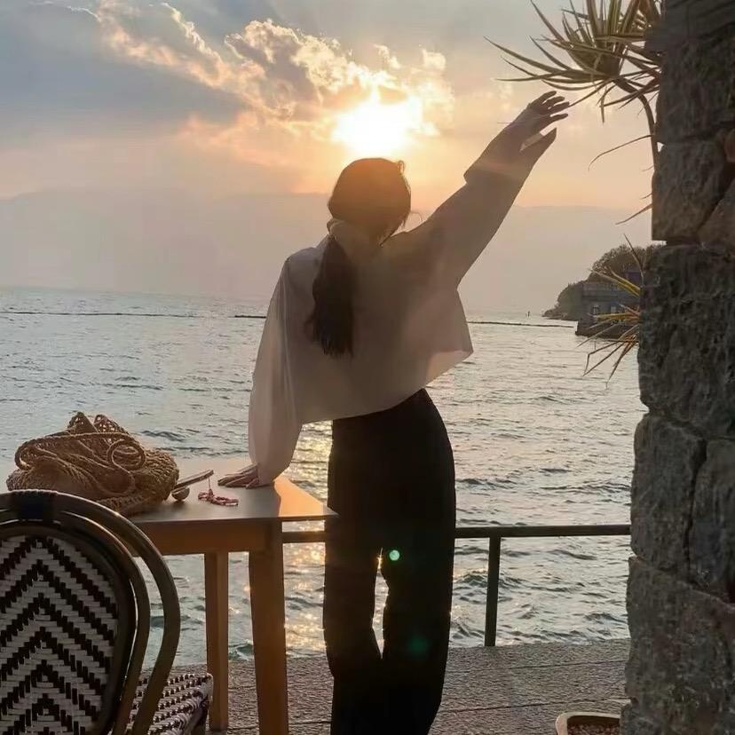 Miss💕好运满格