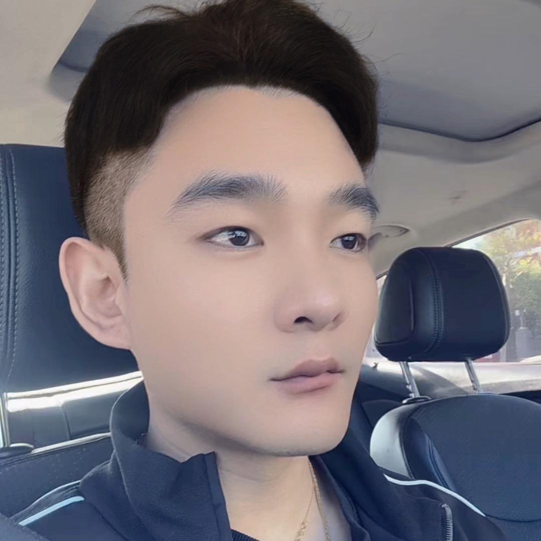 洛阳小吕吖°C