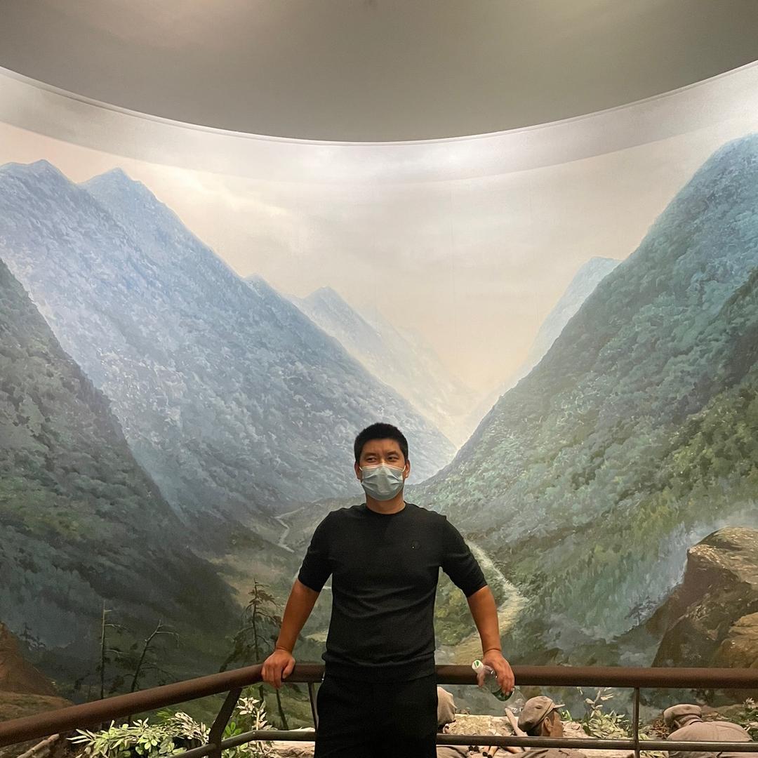 闫科