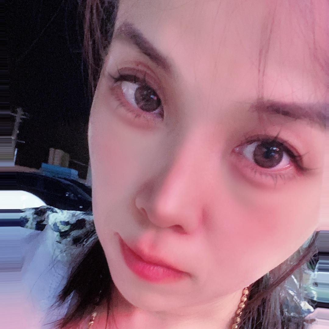 🌺ㄣ時光、淡忘了回憶🌺