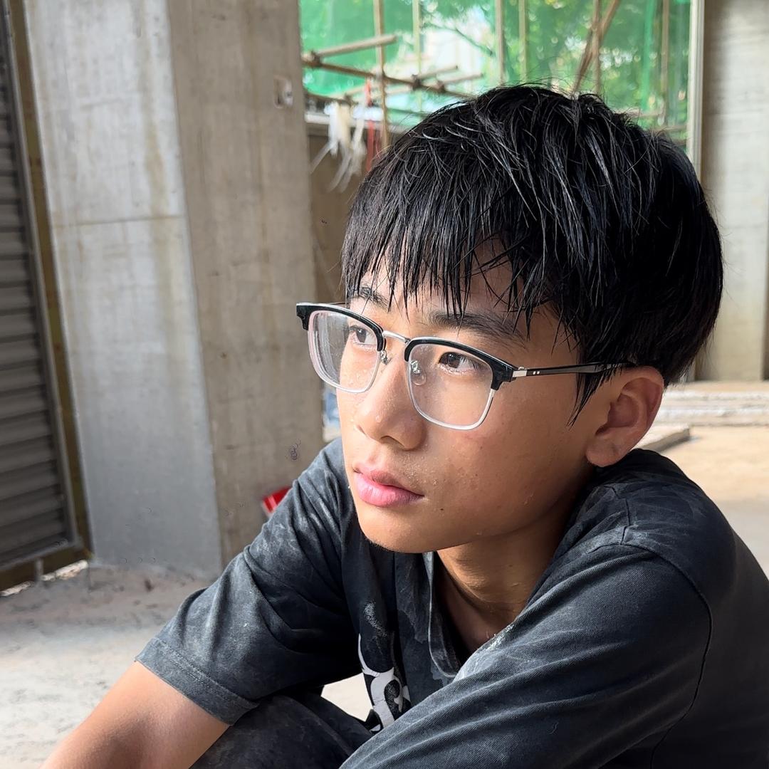 小魏和妹妹