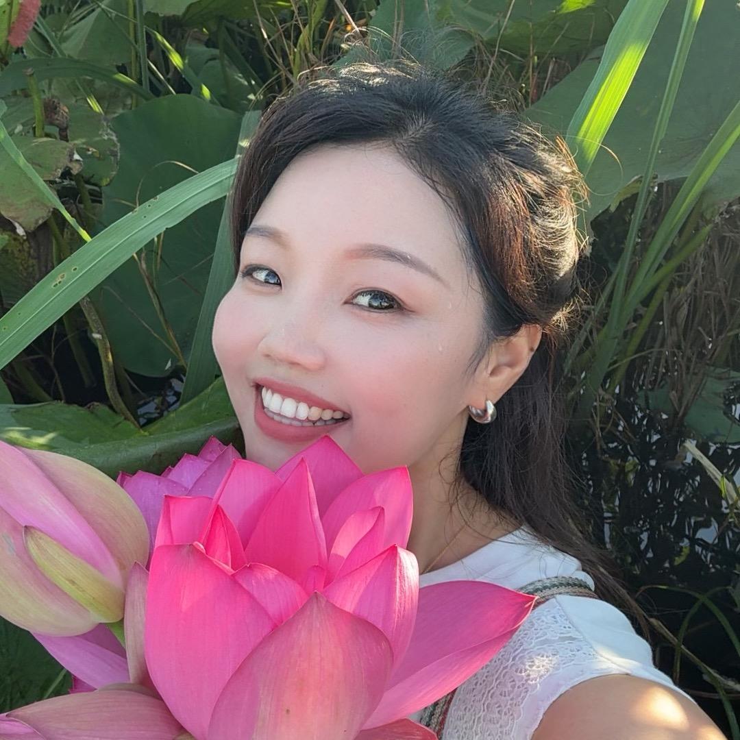 洪湖姑娘-冰莹