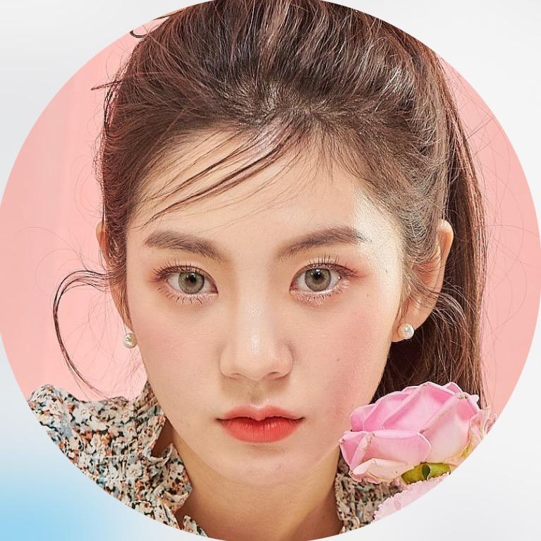 乐采垠_rockchaeeun