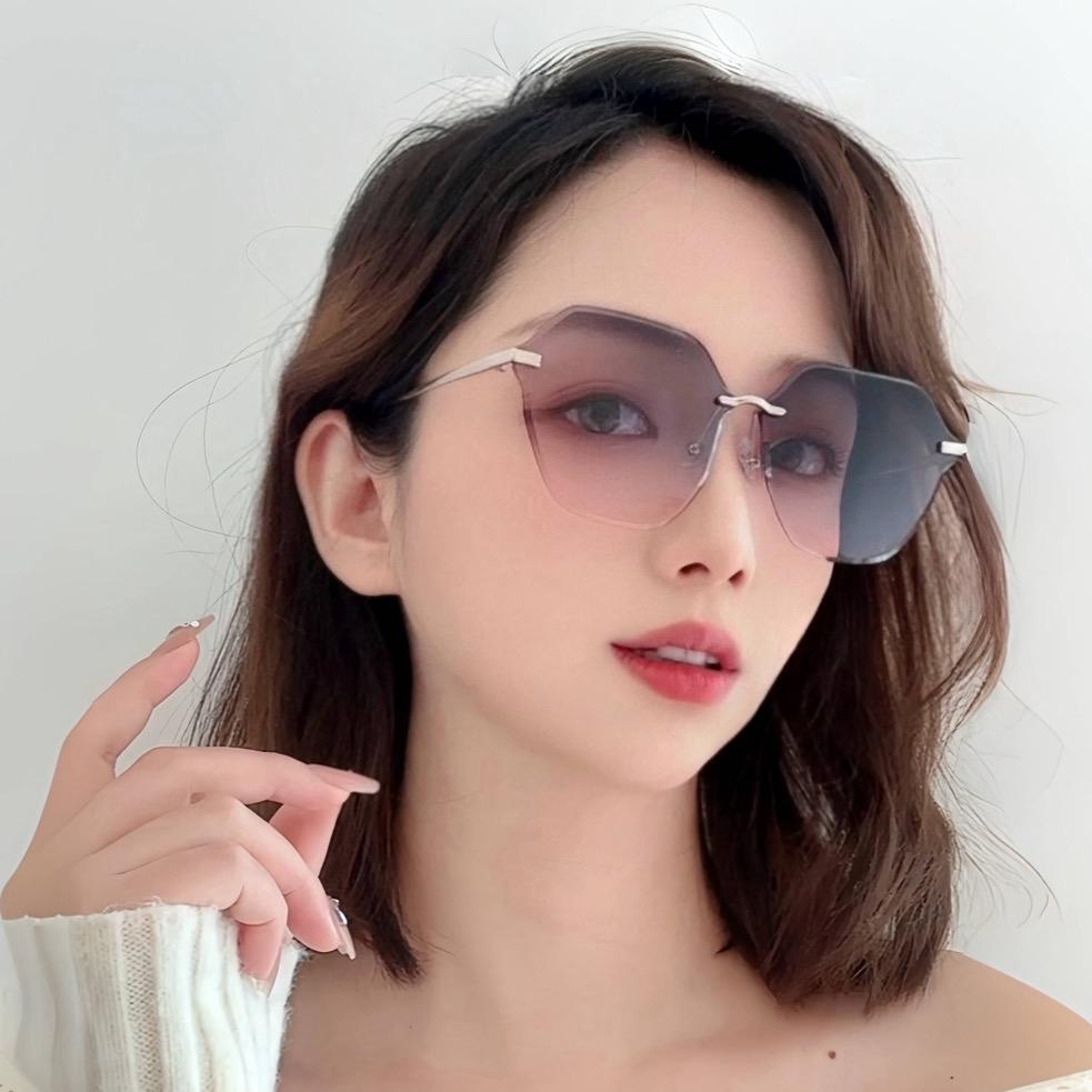 窝窝服配