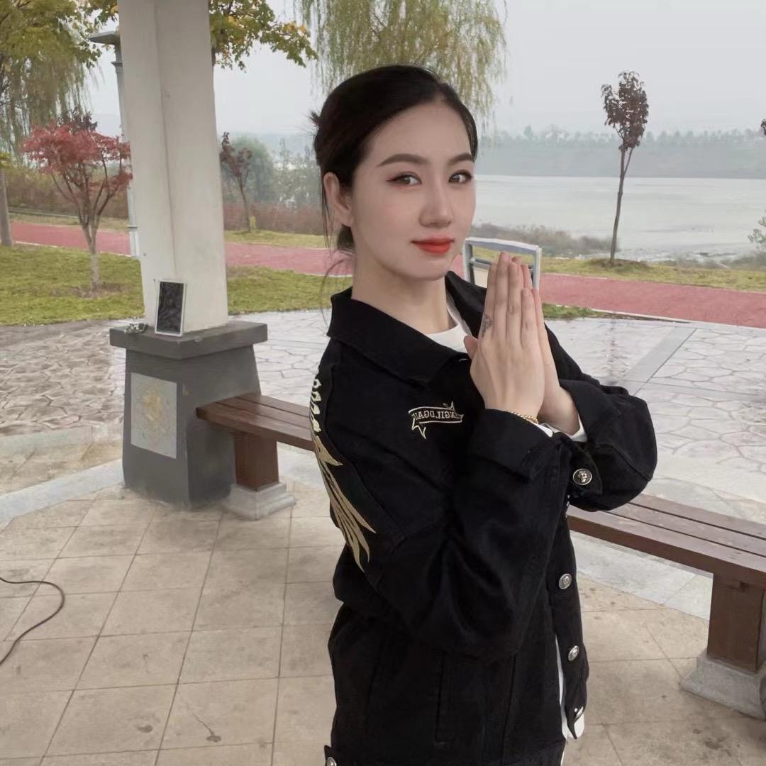 姗姐💕