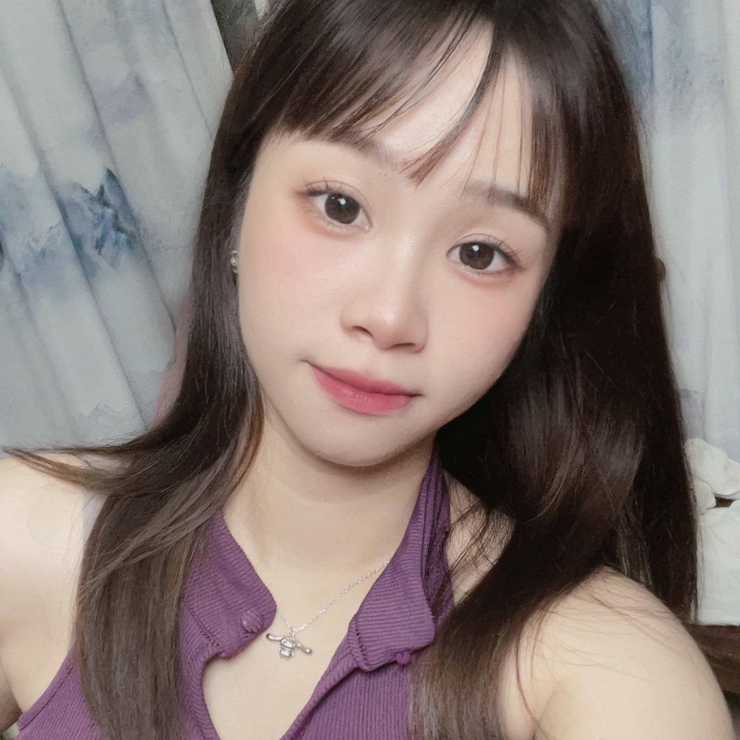 爱笑的球球