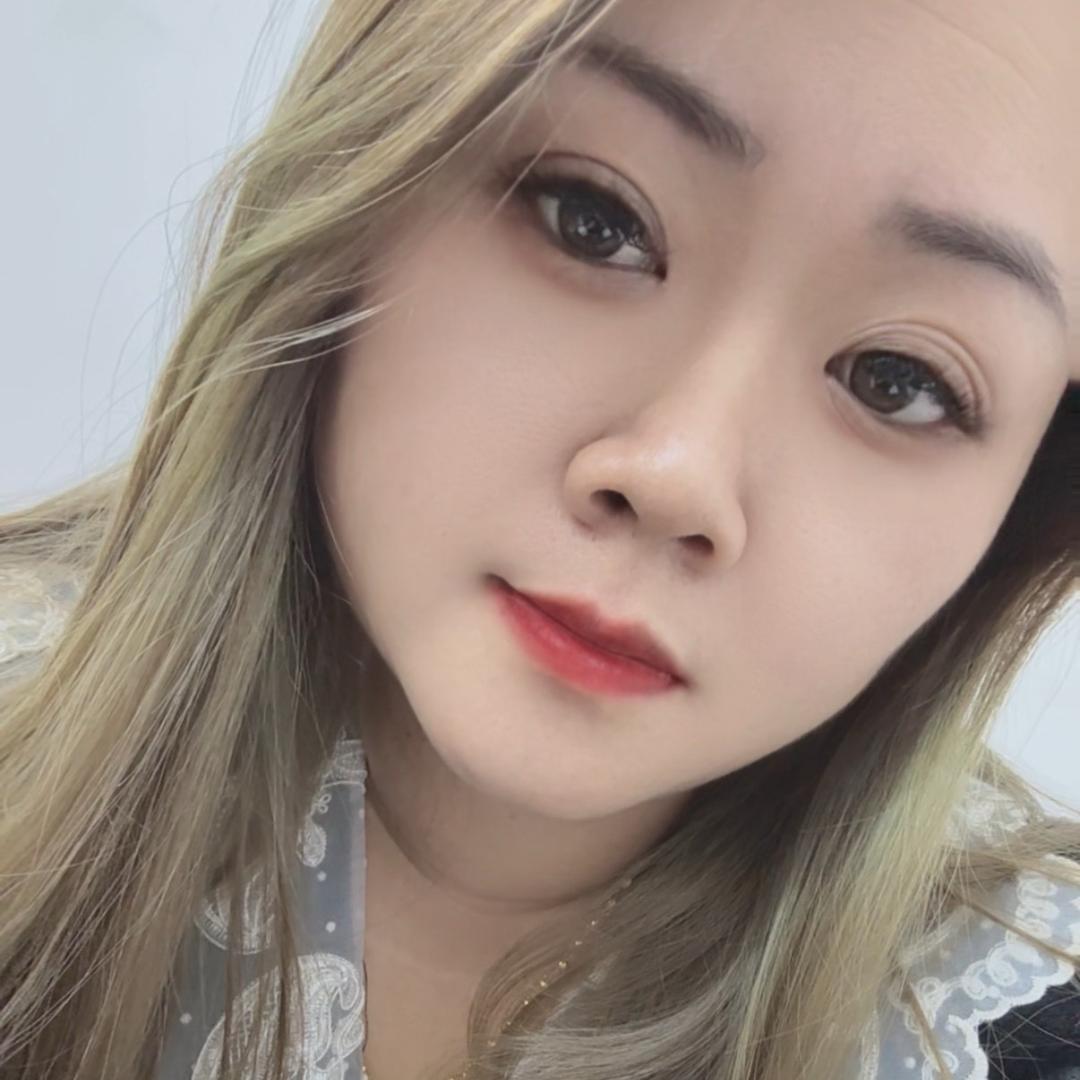 黄胖妞🍷