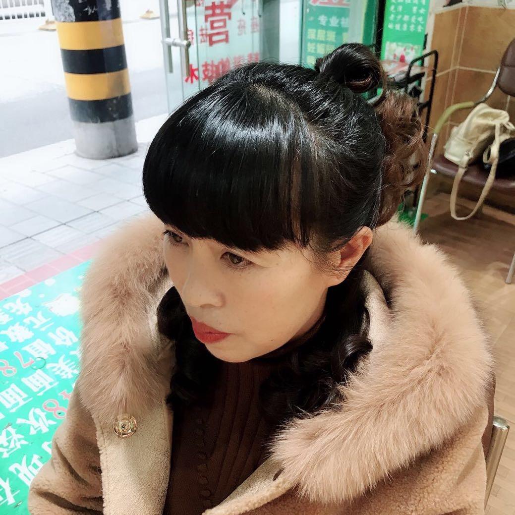 梅梅穿搭