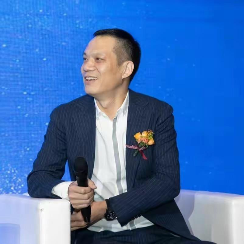 崔校长朋友圈（9月22号回青酒厂参观考察