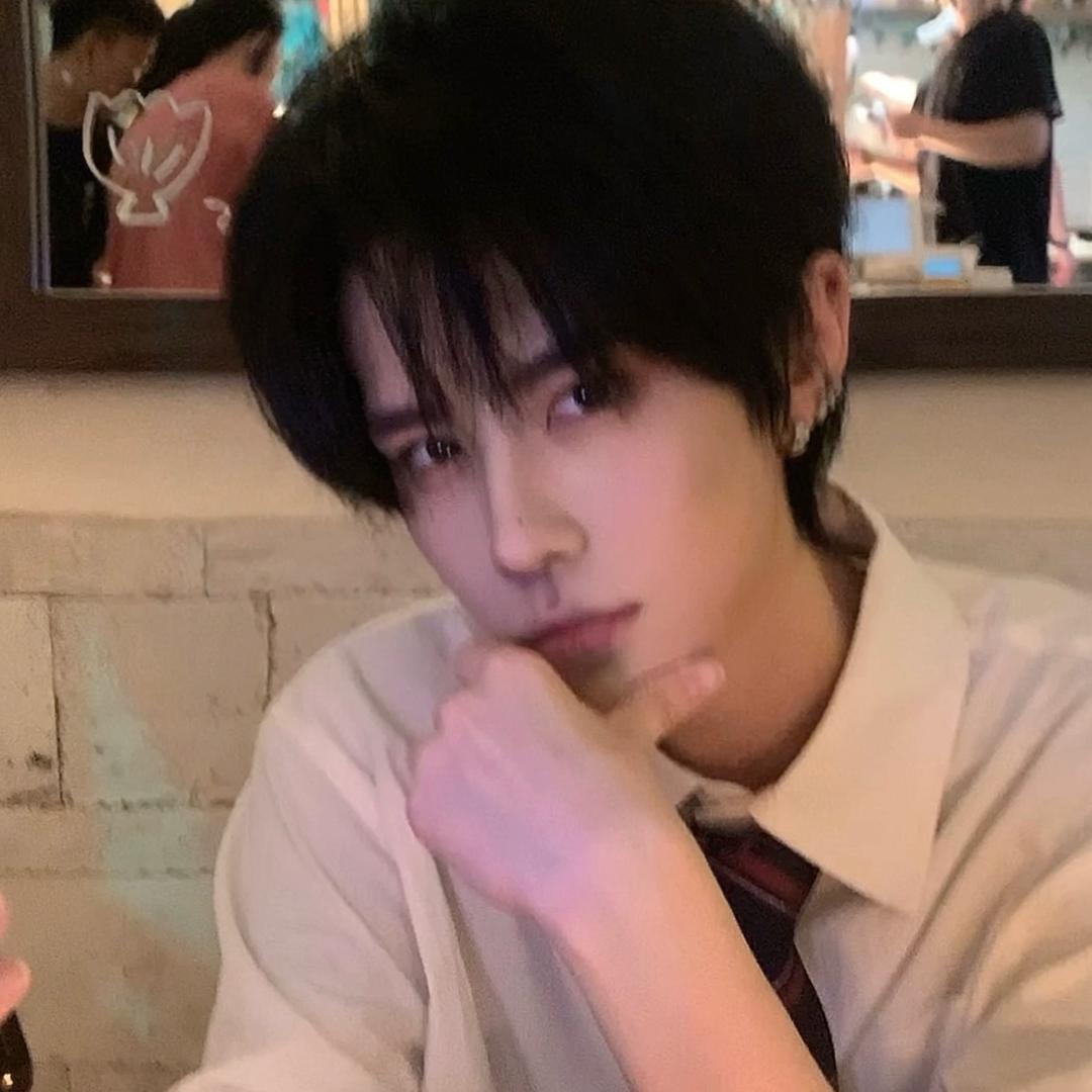 DINO小王🐰