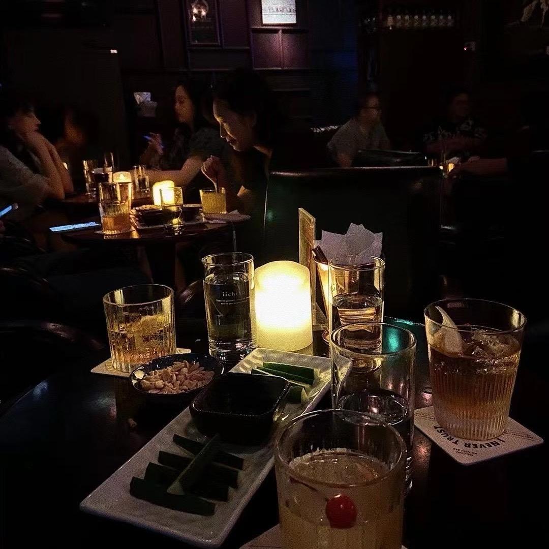 大哥-/