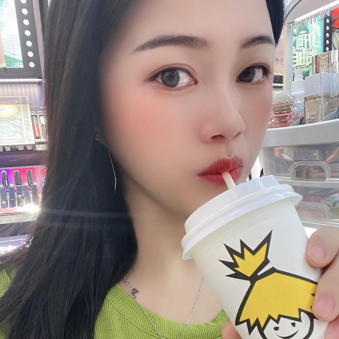 刻着昨天的微笑