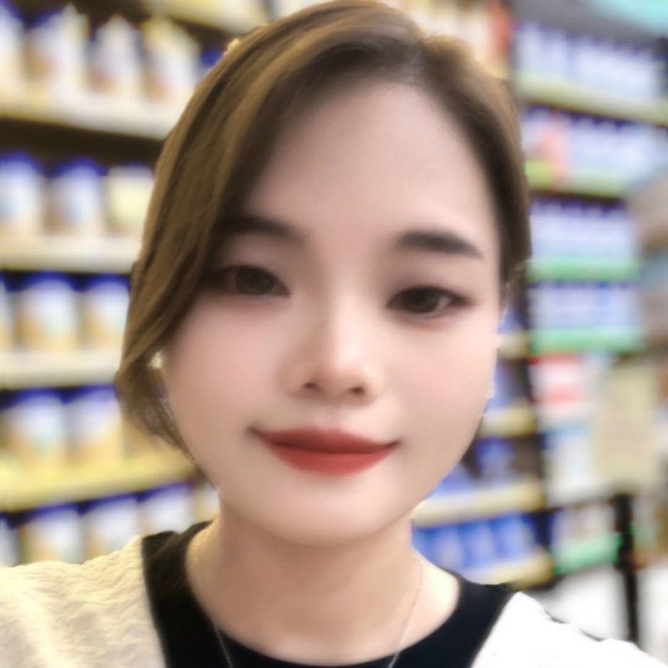 君君穿搭