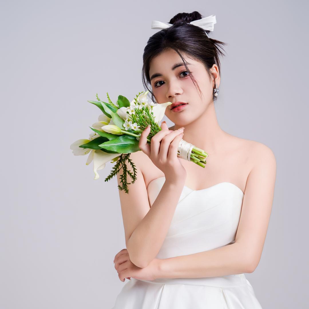 冷酷的小阿姨