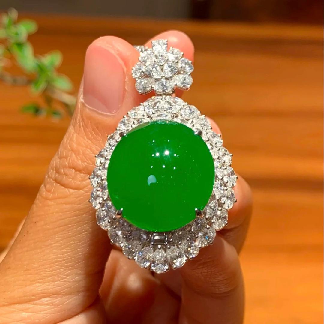 明玉翡翠甄选的头像